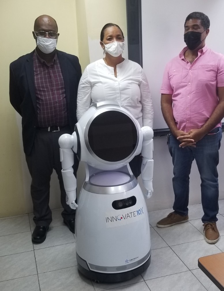UTech, Jamaica Receives Donation of State of the Art IOT Robot and Smart Devices from Innovate10x